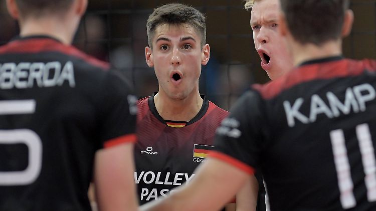 "Es wäre sehr hilfreich, wenn mehr deutsche Nationalspieler auch in der Bundesliga spielen könnten": Moritz Reichert.