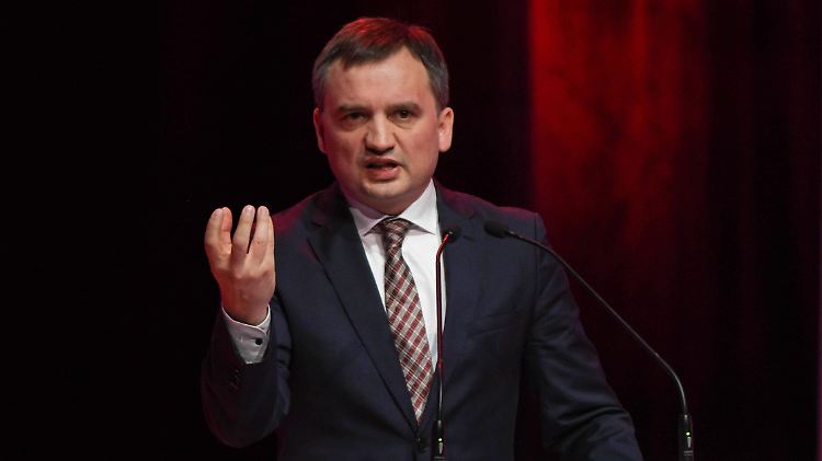 Polens Justizminister Zbigniew Ziobro, hier Anfang Oktober, hat "Veto" gegen eine Grundrechte-Erklärung der EU eingelegt.