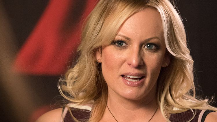 "Ich hätte Angst, in diesen Tagen einen Penis zu haben", sagt Stormy Daniels.