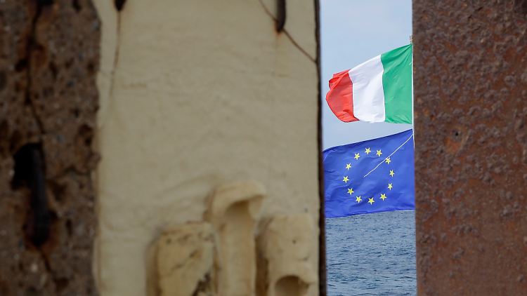 Italien liegt im Clinch mit der EU - es geht um die Staatsverschuldung des Landes.