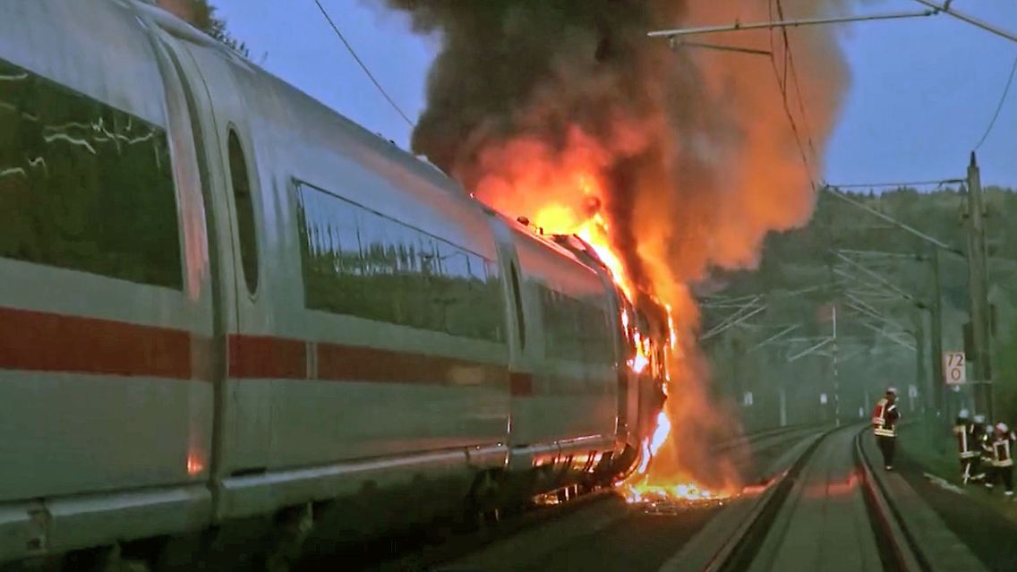 ICEFeuer.jpg