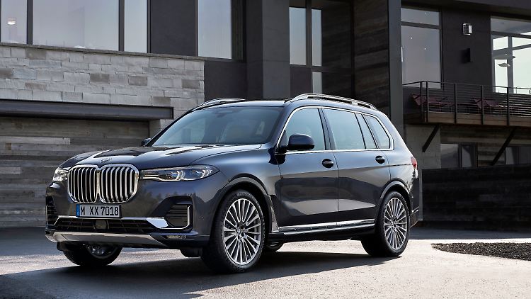 Der BMW X7 ist nicht einfach die aufgeblasene Kopie des kleinen Bruders X5, auch wenn er sich vieler seiner Vorzüge bedient.