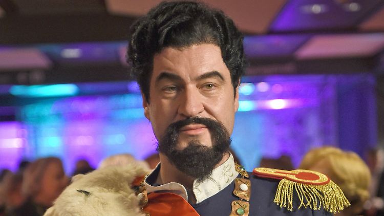 Markus Söder, damals noch bayerischer Finanzminister, kam im Januar 2016 als "Kini", als König Ludwig II., zur Verleihung des Ordens Wider den tierischen Ernst.