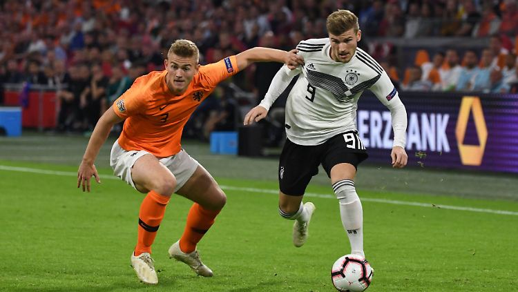 Timo Werner (r.) vergab wie seine Kollegen gute Chancen auf den Ausgleich.