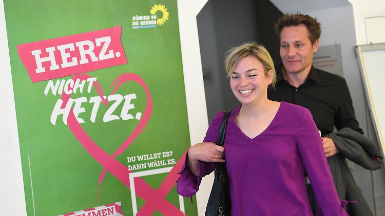 Die Grünen sehen sich selbst als Gegenpol zum Populismus (im Bild die bayerischen Grünen-Spitzenkandidaten Katharina Schulze und Ludwig Hartmann).