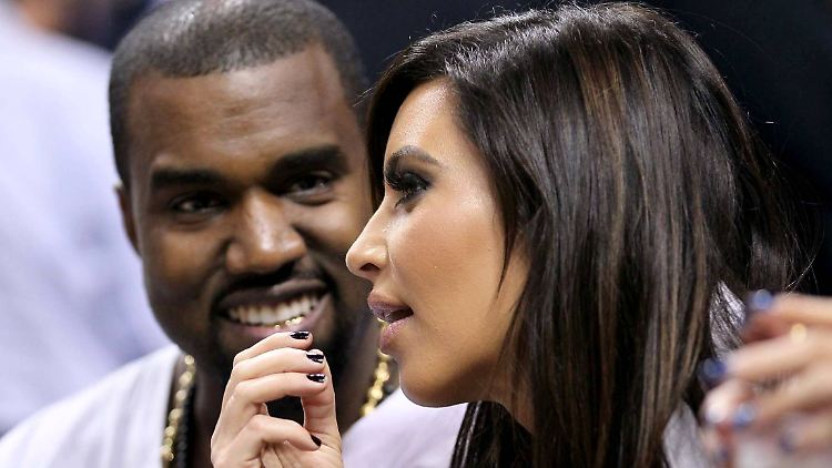 Ye und Kim sind zum Familienurlaub nach Uganda gereist - samt Präsidentenbesuch. 