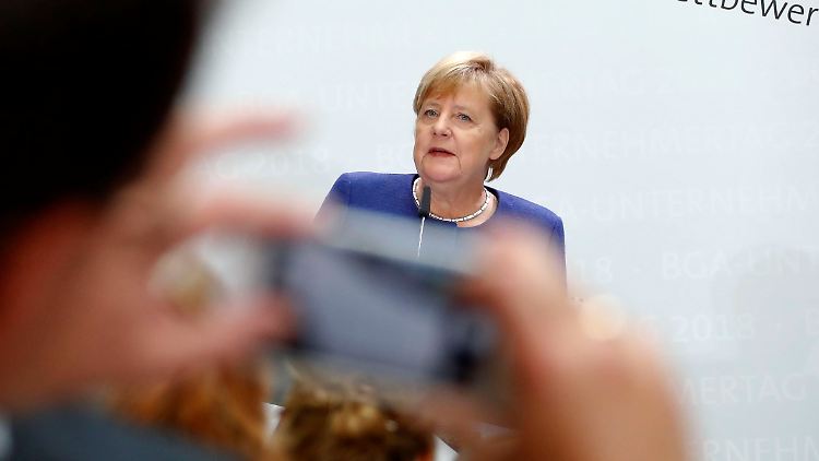 Kanzlerin Merkel nutzte einen Auftritt beim Großhandelsverband BGA zur Selbstkritik.