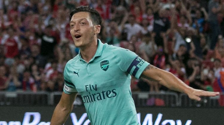 Özil konzentriert sich derzeit auf seine Karriere Bei Arsenal.
