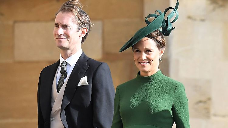 James Matthews und die hochschwangere Pippa am Freitag auf Prinzession Eugenies Hochzeit.