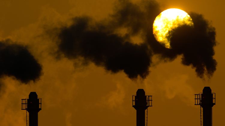 Der CO2-Ausstoß steigt - dabei müsste er längst sinken.