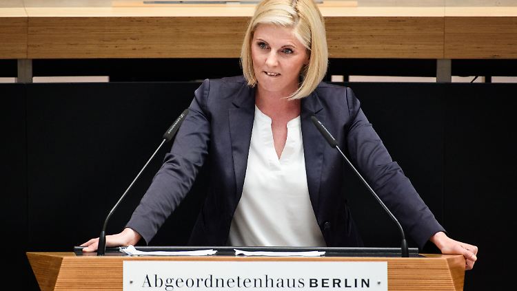 "Ich bedauere, dass es diese Fotos gibt", sagte Jessica Bießmann.