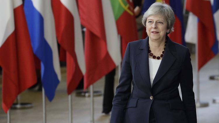 Theresa May bei ihrer Ankunft in Brüssel.