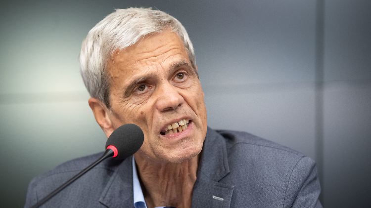 Gedeon hatte die Gründung einer Vereinigung jüdischer AfDler als problematisch bezeichnet.