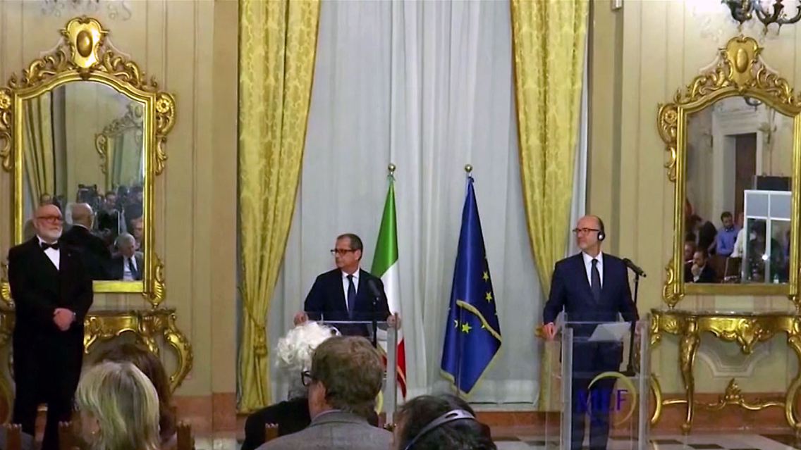 ItalienHaushaltKonfrontatio.jpg