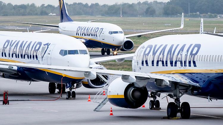 Fliegt aus Prinzip nur mit Boeing-Maschinen: Die Ryanair-Flotte besteht ausnahmslos aus 737-800.
