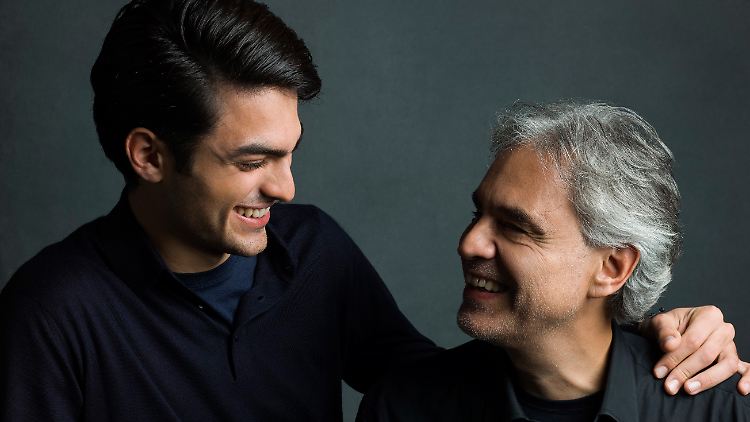 Auf seinem neuen Album singt Bocelli erstmal ein Duett mit seinem Sohn Matteo.