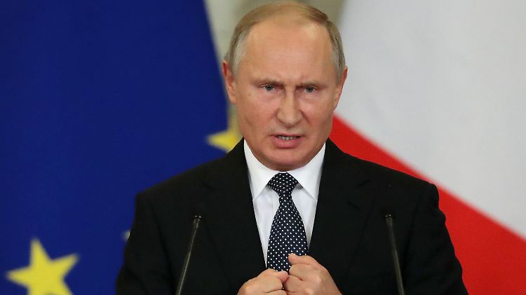 "Ich verstehe nicht, warum es notwendig ist, Europa so einem Gefahrenzustand auszusetzen", sagt Präsident Putin.