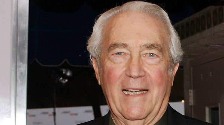 Sein Herz hörte auf zu schlagen: James Karen.