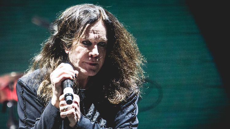 Bereits im Januar sagte Osbourne seine Europa-Tournee ab.