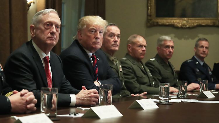 US-Präsident Trump droht mit dem Bau neuer Atomwaffen, sollten Russland und China nicht einem neuen Vertrag zustimmen.