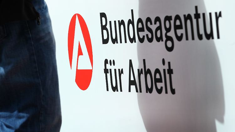 An der guten Entwicklung am Jobmarkt werde sich in den kommenden Monaten auch nichts ändern, prognostizierten die Experten.