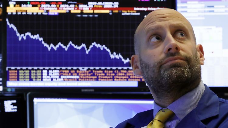 Mit dem Dow sind auch die weltweiten Aktienmärkte kräftig abgestürzt.