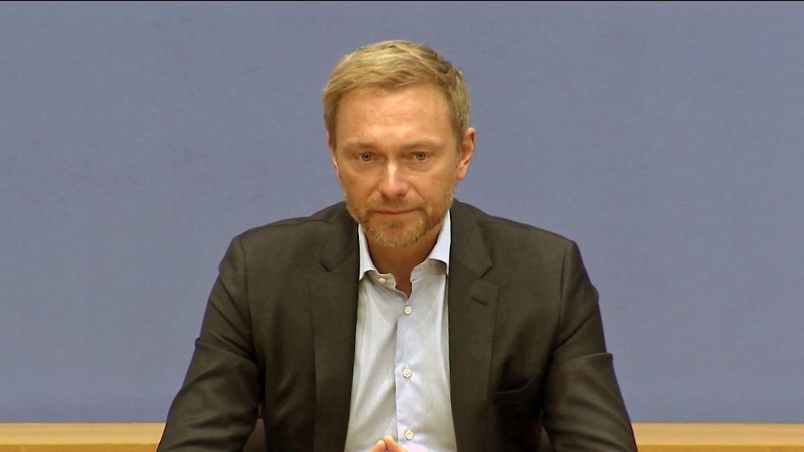 ITVLindnerMerkelRückzug.jpg