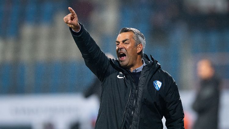 Bochum-Coach Dutt kann mit dem Endergebnis nicht zufrieden sein.