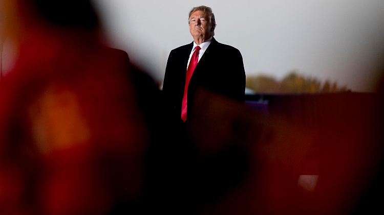 "Wir lassen sie nicht in dieses Land", sagt Donald Trump über die Migranten, die auf dem Weg in die USA sind.