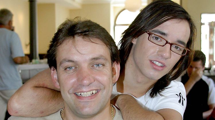 Sie kamen gut miteinander aus: Daniel Küblböck und sein Vater Günther auf einem Foto von 2003.