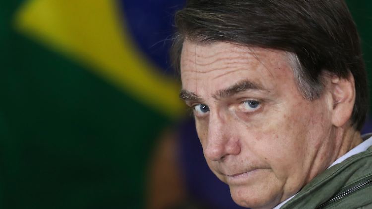 "Wir befinden uns im Krieg, sagt Jair Bolsonaro, deshalb will er in Brasilien auch das Waffengesetz liberalisieren.