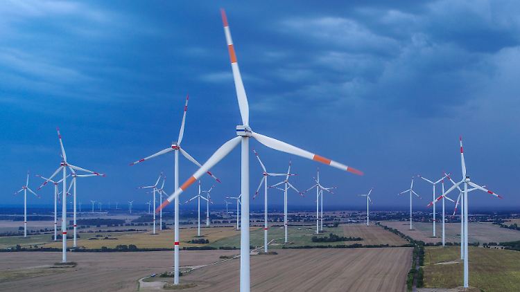 Windräder sind wegen Lärms und ihrer Optik nicht überall willkommen.