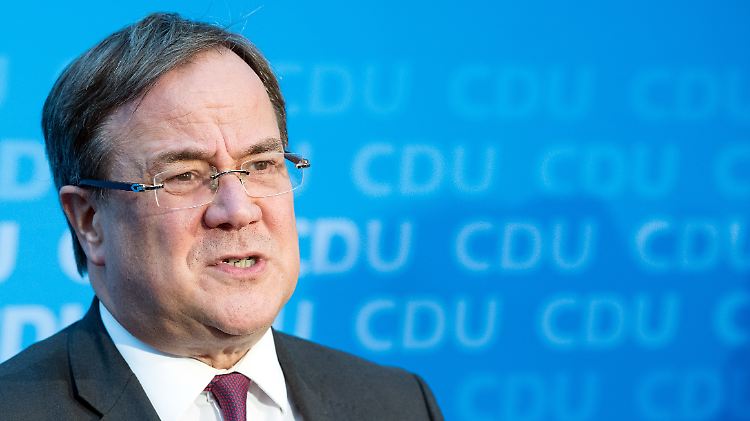 Armin Laschet will sein Amt als NRW-Ministerpräsident nicht gefährden.