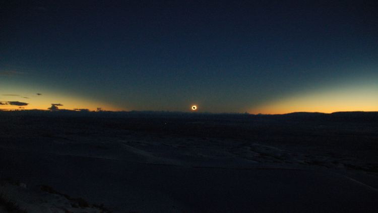 Totale Sonnenfinsternis am 11. Juli 2010, gesehen von Patagonien aus.