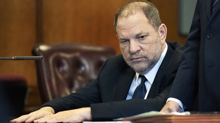 Weinstein wollte sein Verteidigerteam deutlich aufstocken.