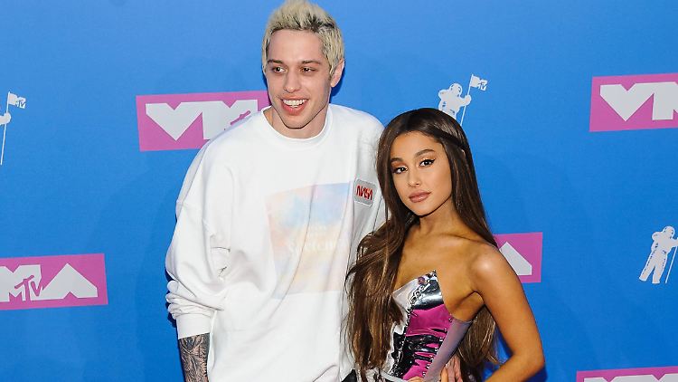 Ein Bild aus besseren Tagen: Ariana Grande und ihr damaliger Freunde Pete Davidson.