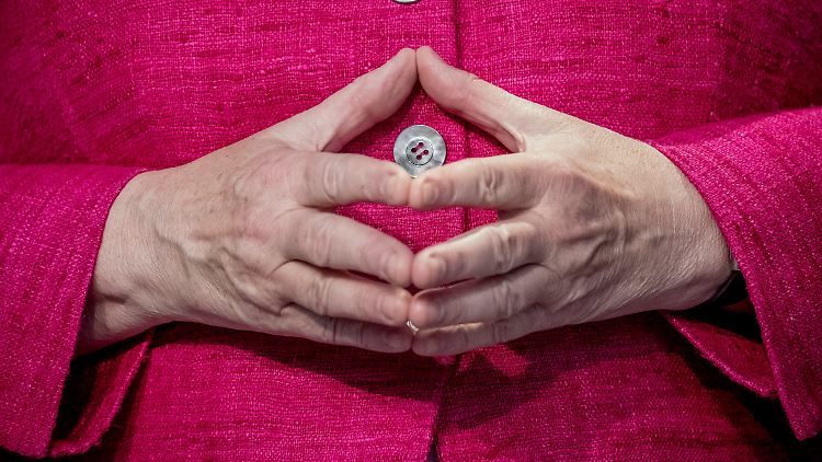 Bundeskanzlerin Merkel will sich aus dem innerparteilichen Wahlkampf heraushalten.
