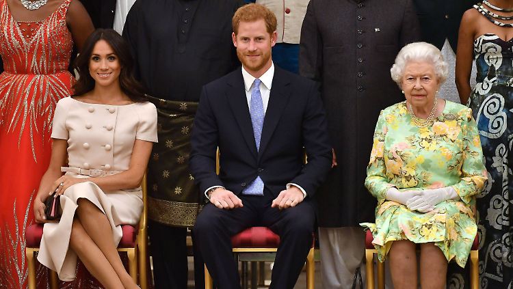Prinz Harry wird Weihnachten mit seiner Frau Meghan und der Queen verbringen.