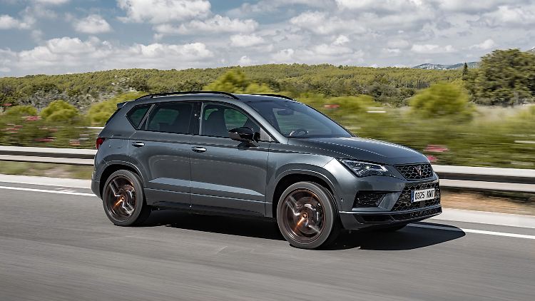 Den Seat Ateca gibt es schon. Die sportliche Speerspitze bildet jetzt aber der Cupra Ateca mit 300 PS.