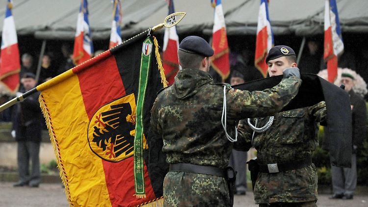 Deutschland und Frankreich wären Rückgrat einer  Europaarmee. Im französischen Illkirch gibt es bereits eine deutsch-französische Brigade.