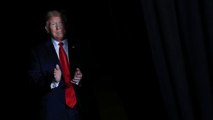Auf den Wahlzetteln stand Donald Trump am Dienstag nicht. Dennoch waren die Midterms vor allem eine Abstimmung über ihn.