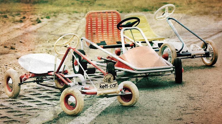 Historische Modelle des beliebten Tretautos.