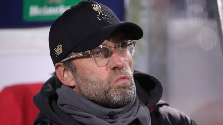 Das Lachen ist Jürgen Klopp nach der Pleite gegen Belgrad vergangen.