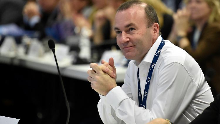 Weber ist Vorsitzender der EVP-Fraktion im EU-Parlament.