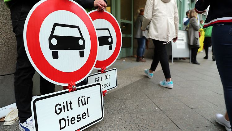 Die Deutsche Umwelthilfe siegt auch in Köln vor Gericht und kann Fahrverbote durchsetzen.