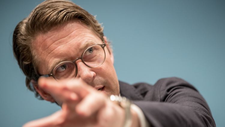 Scheuer hält nicht viel von Hardware-Nachrüstungen.