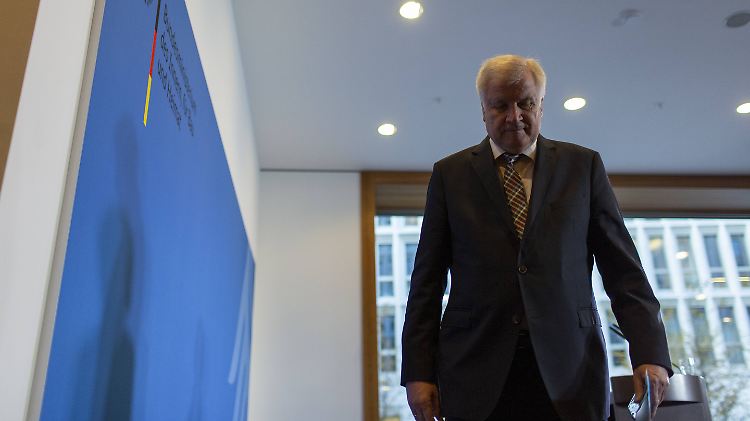 Bisher dementierte Seehofer Rückzugspläne immer.
