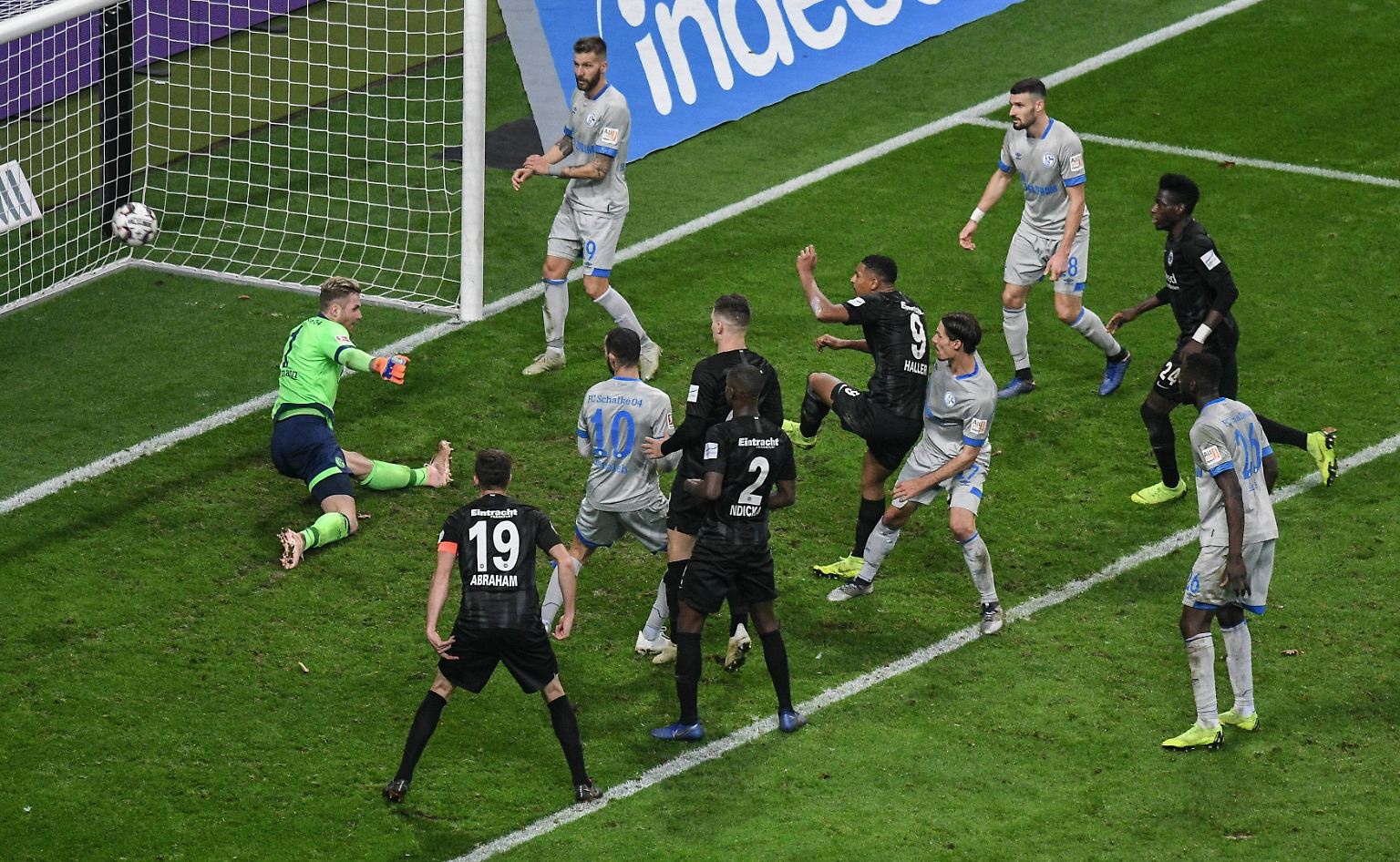 Eintracht Frankfurt - FC Schalke 04 (3:0)