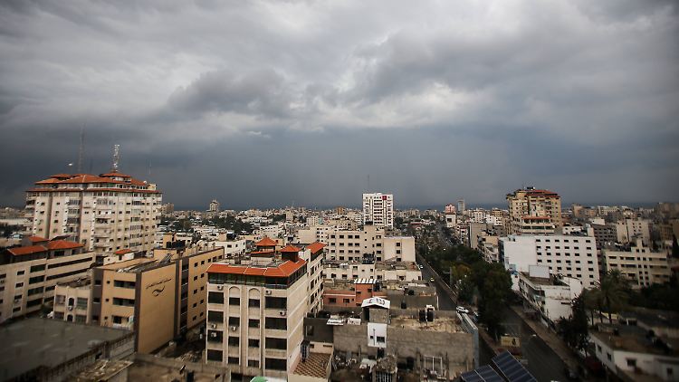 Hermetisch abgeriegelt, dicht bevölkert: Blick über Gaza City im Gazastreifen im November 2018.