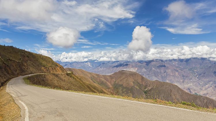 Das Fußballteam verunglückte auf dem Weg zu einem Turnier in Chachapoyas.